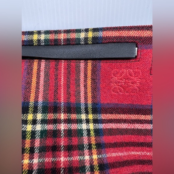 Loewe Red Tartan Plain T-Pouch - Picture 2 of 11